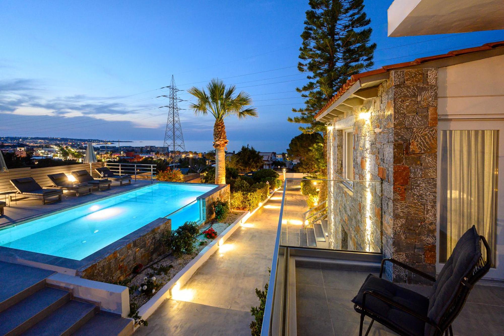 Queen'S Gem Luxury Villa - Heated Jacuzzi & Pool Hersonissos  Exterior foto